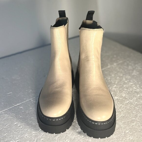 Marc Fisher SZ7.5 Light Natural Chelsea leather lug boot Minimalist Modern Retro - Picture 3 of 11